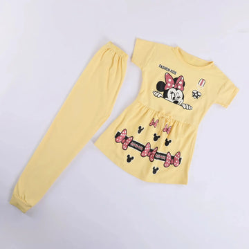 بيجامة بناتي ألوان متعددة من او اي